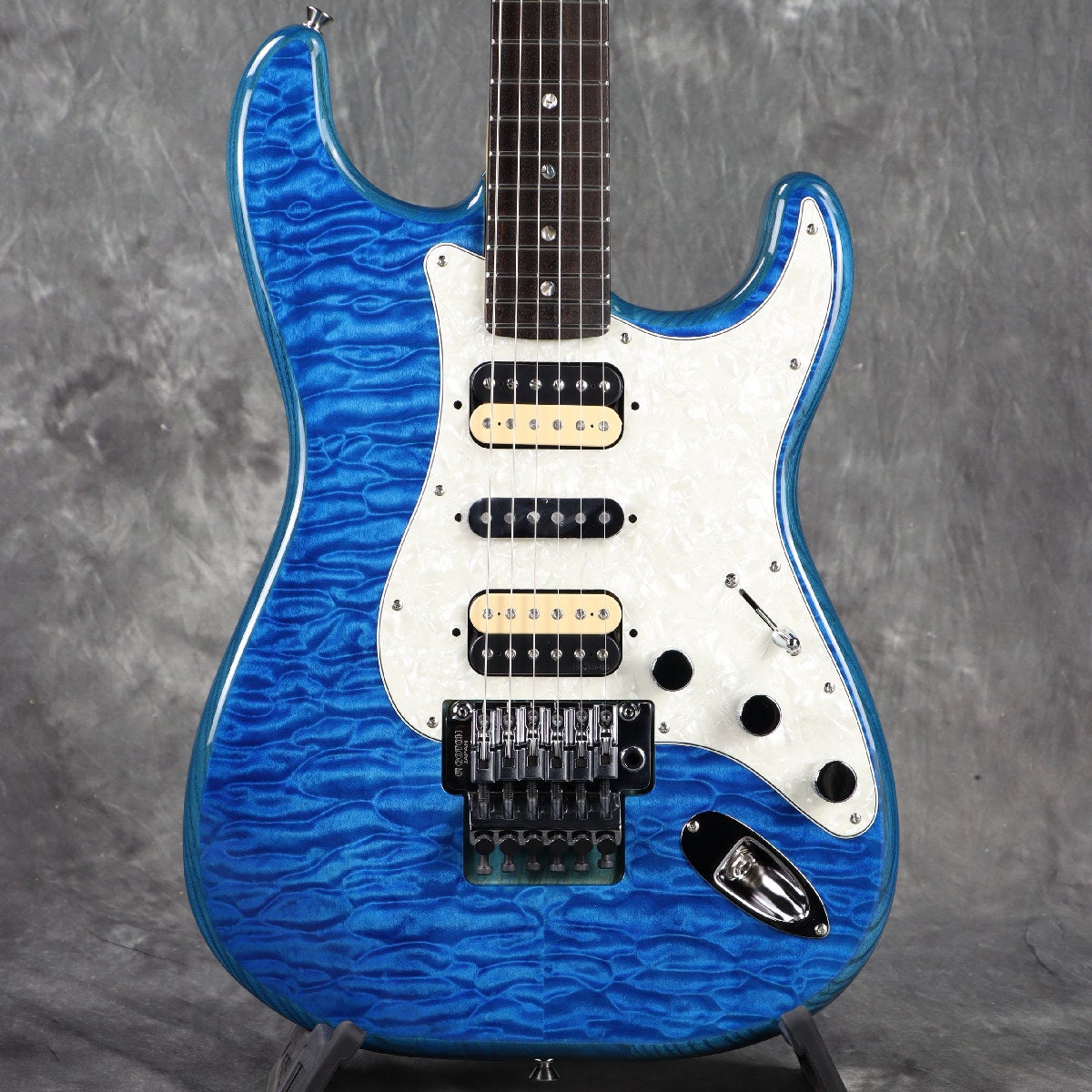 Fender / Michiya Haruhata Stratocaster Caribbean Blue Trans 春畑