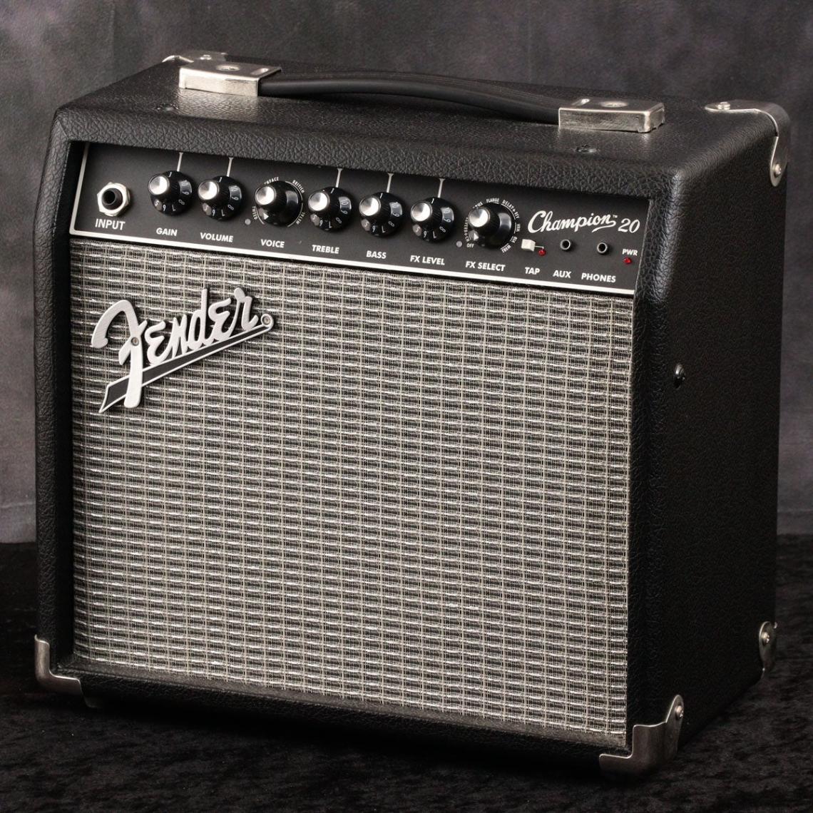 【美品】Fender Champion 20 ギターアンプ 20W／自宅練習・初心者に最適 Champion 20 Fender ギター用アンプ/アンプシミュレーター ギター