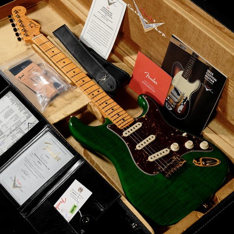 Fender Stratocaster 深いグリーン Fender Custom Shop / Limited Edition Custom Deluxe 3A Flame Maple