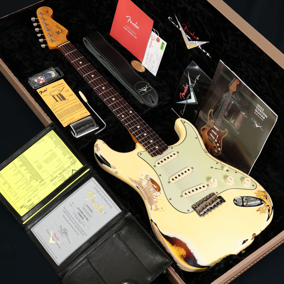 中古】Fender Custom Shop / 1961 Stratocaster Heavy Relic Aged