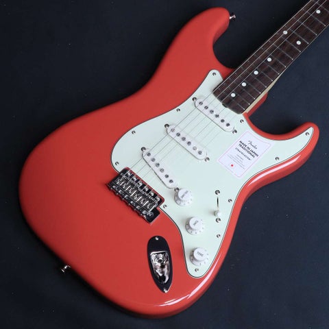 60s II Traditional JAPAN IN MADE Fender Stratocaster 60s Traditional Fender ギター Stratocaster 3Tone - ギター