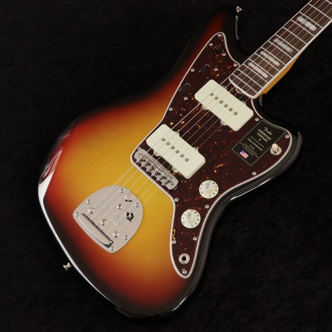 FENDER / American Vintage II 1966 Jazzmaster  Rosewood Fingerboard 3-Color Sunburst (重量:3.78kg) 【御茶ノ水本店】