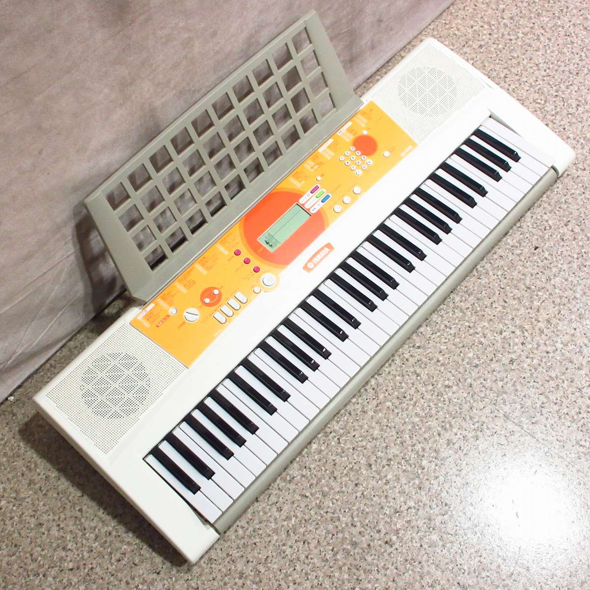 中古】YAMAHA / EZ-J210 タッチレスポンス付き♪光る鍵盤モデル 【横浜