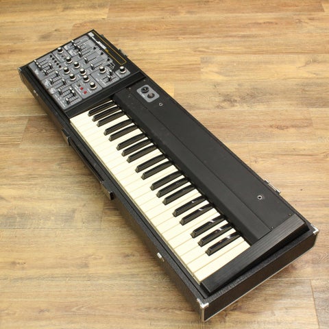 アナログシンセサイザー × ROLAND)の検索結果 | ギター、アコギ