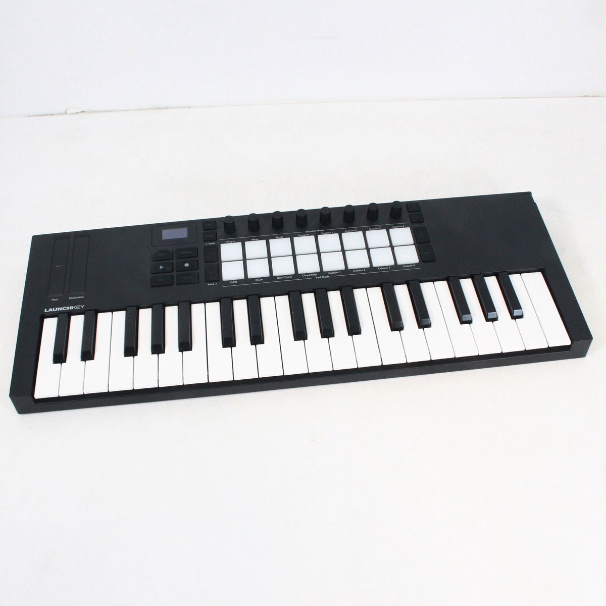中古】NOVATION / LaunchKey Mini 37 MK4 【渋谷店】 | MIDIキーボード