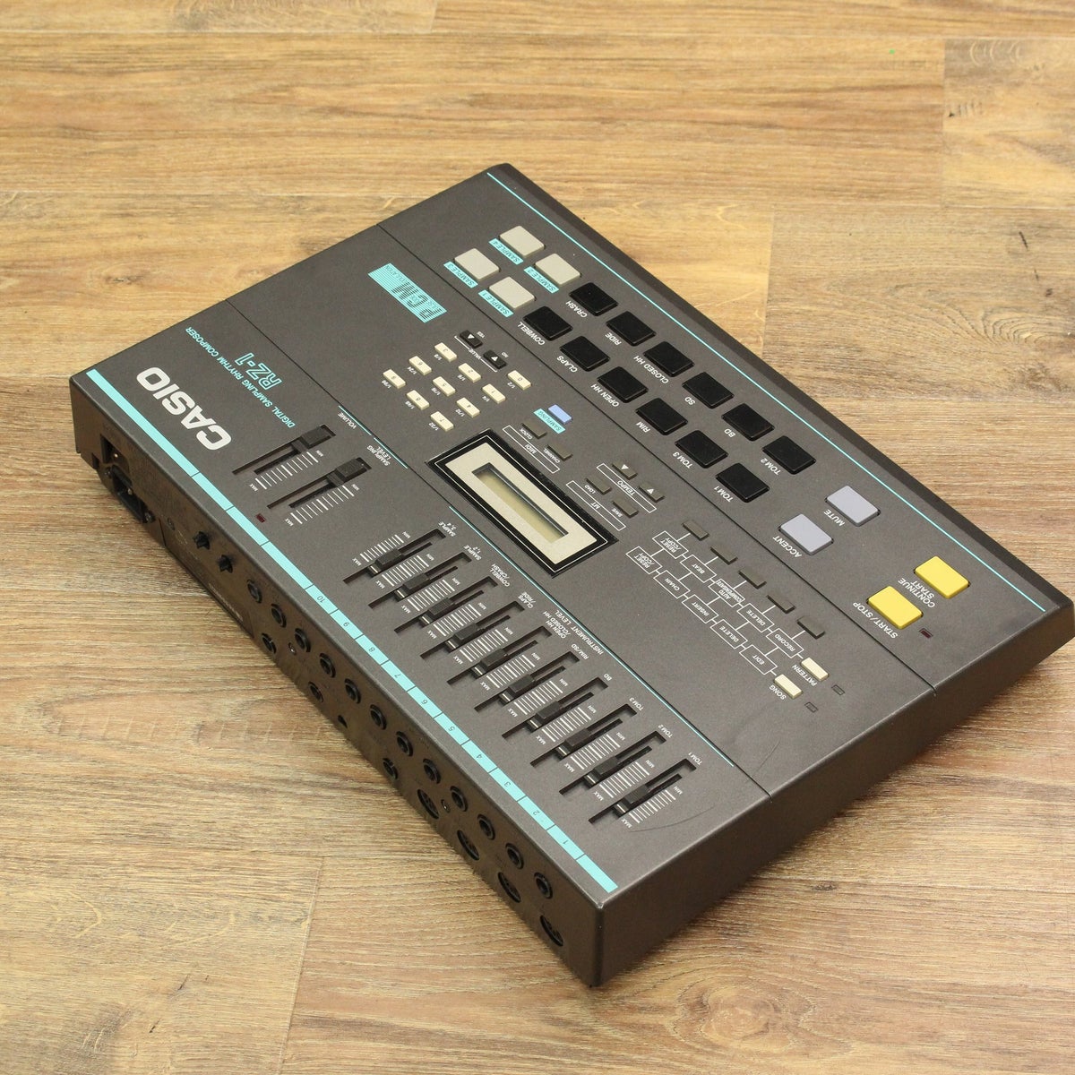 中古】 CASIO / RZ-1 【キーボードマート新宿】【新宿店】【7/21