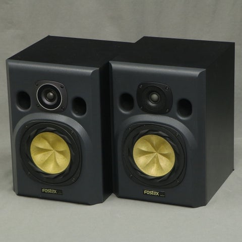 FOSTEX NF-01A 50W モニタースピーカー　おまけ フォステクス、銘機「NF-01A」を継承するモニタースピーカー「NF01R