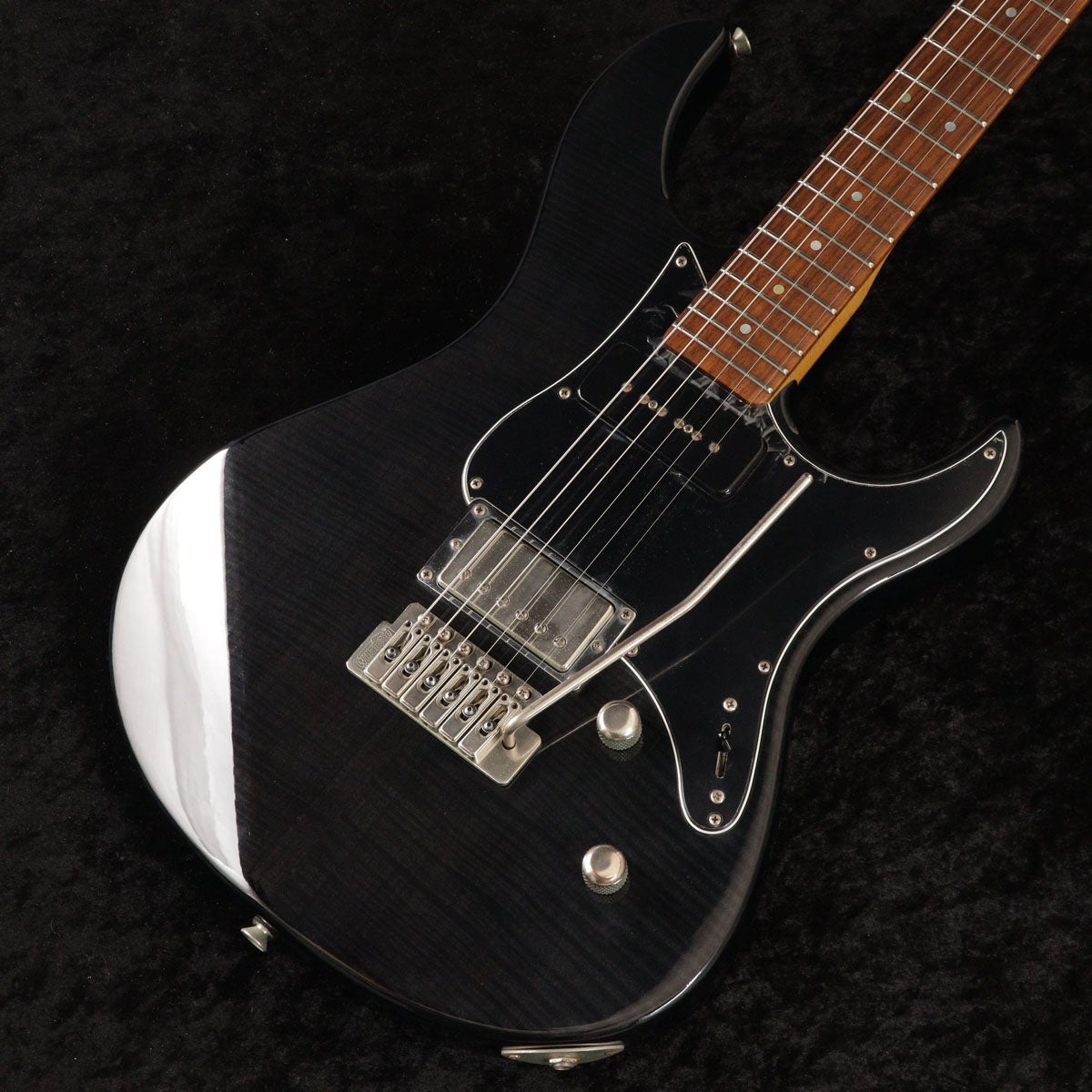 YAMAHA パシフィカ611 中古品 中古】YAMAHA / Pacifica 611VFM Tranlucent Black 【御茶ノ水本店