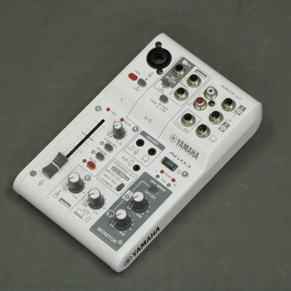 10%オフ中【使用品】YAMAHA AG03Mk2 White【送料込み】 YAMAHA（ヤマハ） AG03 MK2 White（ホワイト） 配信用ミキサー