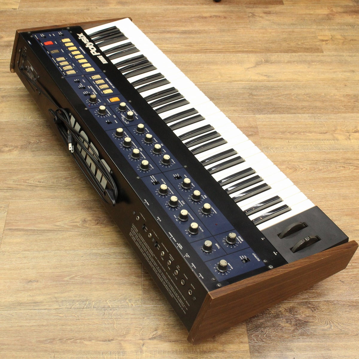 KORG Polysix アナログシンセサイザー 中古】 KORG / POLYSIX 【VINTAGE】 【キーボードマート新宿】【新宿店