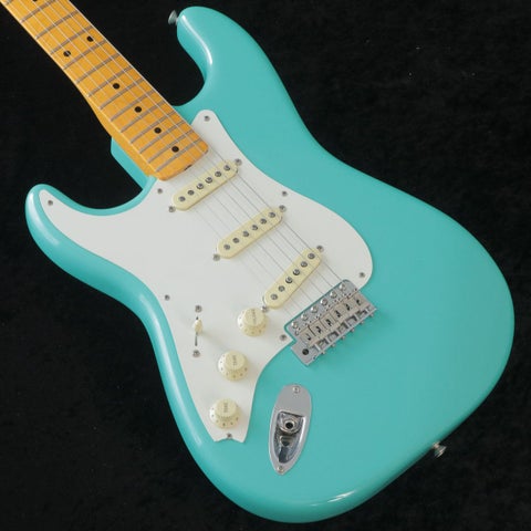 ストラトキャスタータイプ × FENDER USA × グリーン)の検索結果