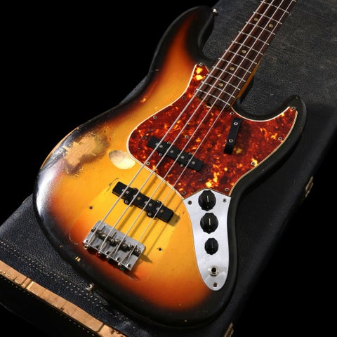 【Vintage】Fender / 1965 Jazz Bass 3-Color Sunburst 【御茶ノ水本店】