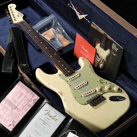 Fender Custom Shop / Limited Edition 1960 Stratocaster Relic Matching Headstock Vintage White 【渋谷店】