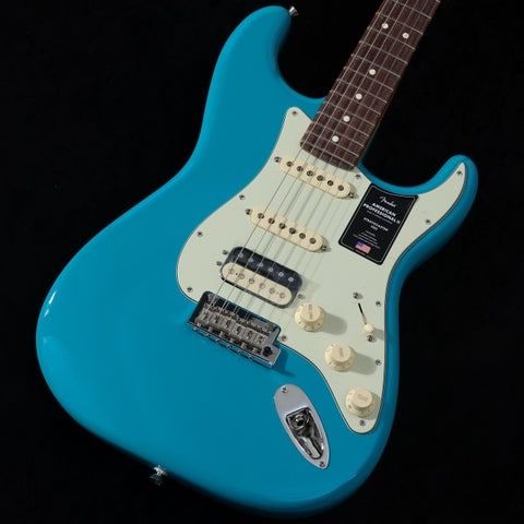 FENDER / American Professional II Stratocaster  HSS Rosewood Fingerboard Miami Blue (重量:3.56kg)【B級アウトレット】 【御茶ノ水本店】