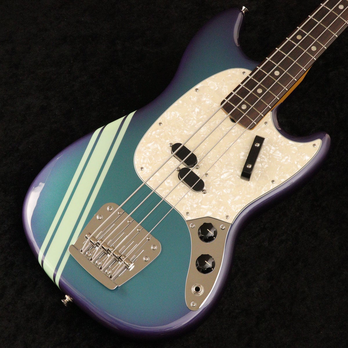 ジ*屋様 Fender MEX Vintera II 70s Mustang B 中古】FENDER MEXICO / Vintera II 70s Mustang Bass Competition