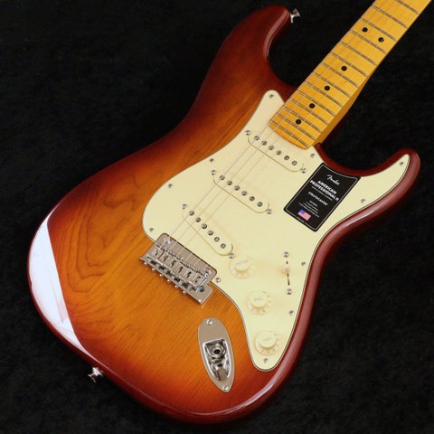 FENDER / American Professional II Stratocaster  Maple Sienna Sunburst (重量:3.27kg) 【B級特価】 【御茶ノ水本店】