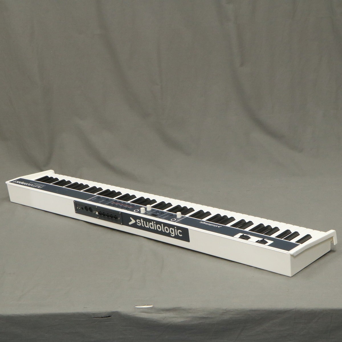 中古】 STUDIOLOGIC / NUMA COMPACT 【御茶ノ水本店】 | ステージ