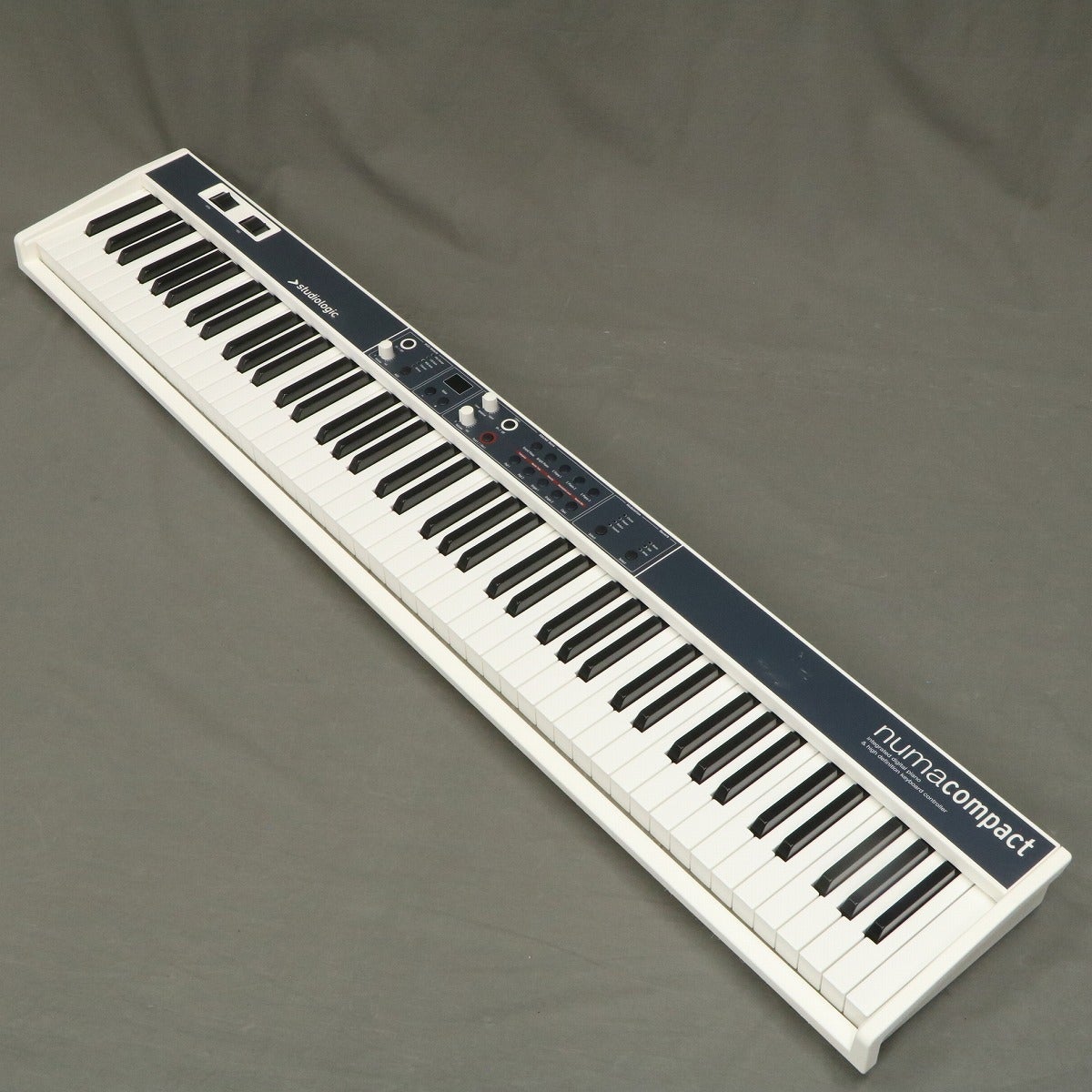 Studiologic Numa Compact 2x  中古 中古】 STUDIOLOGIC / NUMA COMPACT 【御茶ノ水本店】 | ステージ