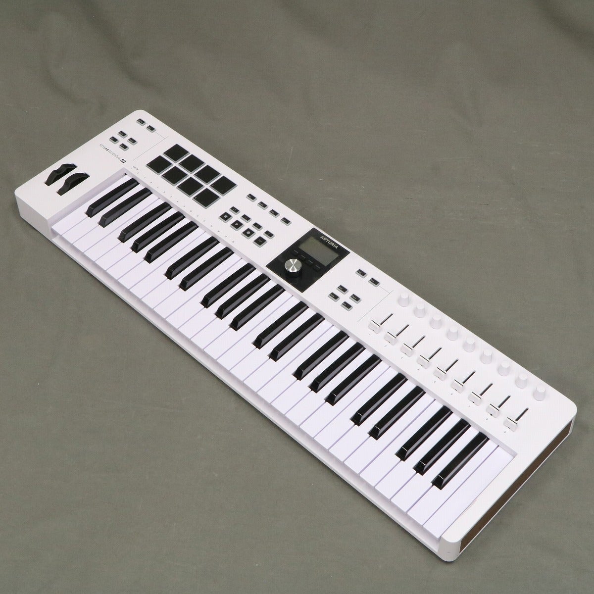 Arturia KeyLab Essential 49 mk3（中古美品） 中古】 ARTURIA / KEYLAB ESSENTIAL 49 MK3 【御茶ノ水本店】 | MIDI