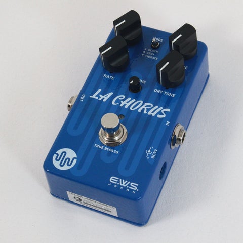 新品同様 LA CHORUS エフェクター 日本製 EWS コーラス EWS「LA CHORUS」レビュー：伝説のアリオンサウンドを現代に！