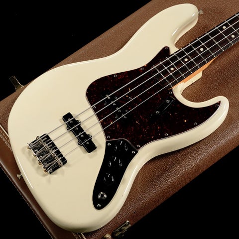 【中古】FENDER / American Vintage 62 Jazz Bass Olympic White 2008 【渋谷店】