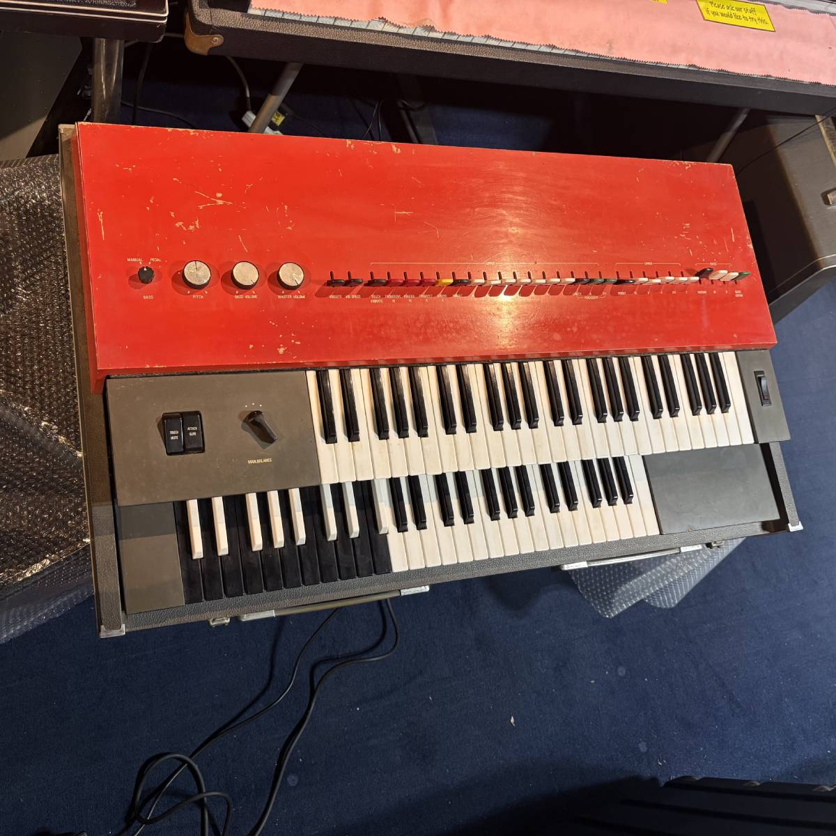 YAMAHA　オルガン　アンティーク　送料込価格 アンティーク YAMAHA 古いオルガン 鍵盤楽器 | MANSIKKA antiques