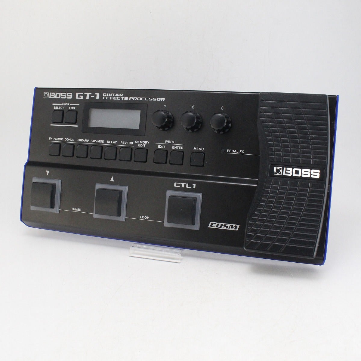 000000124901_K21CNlq.jpg