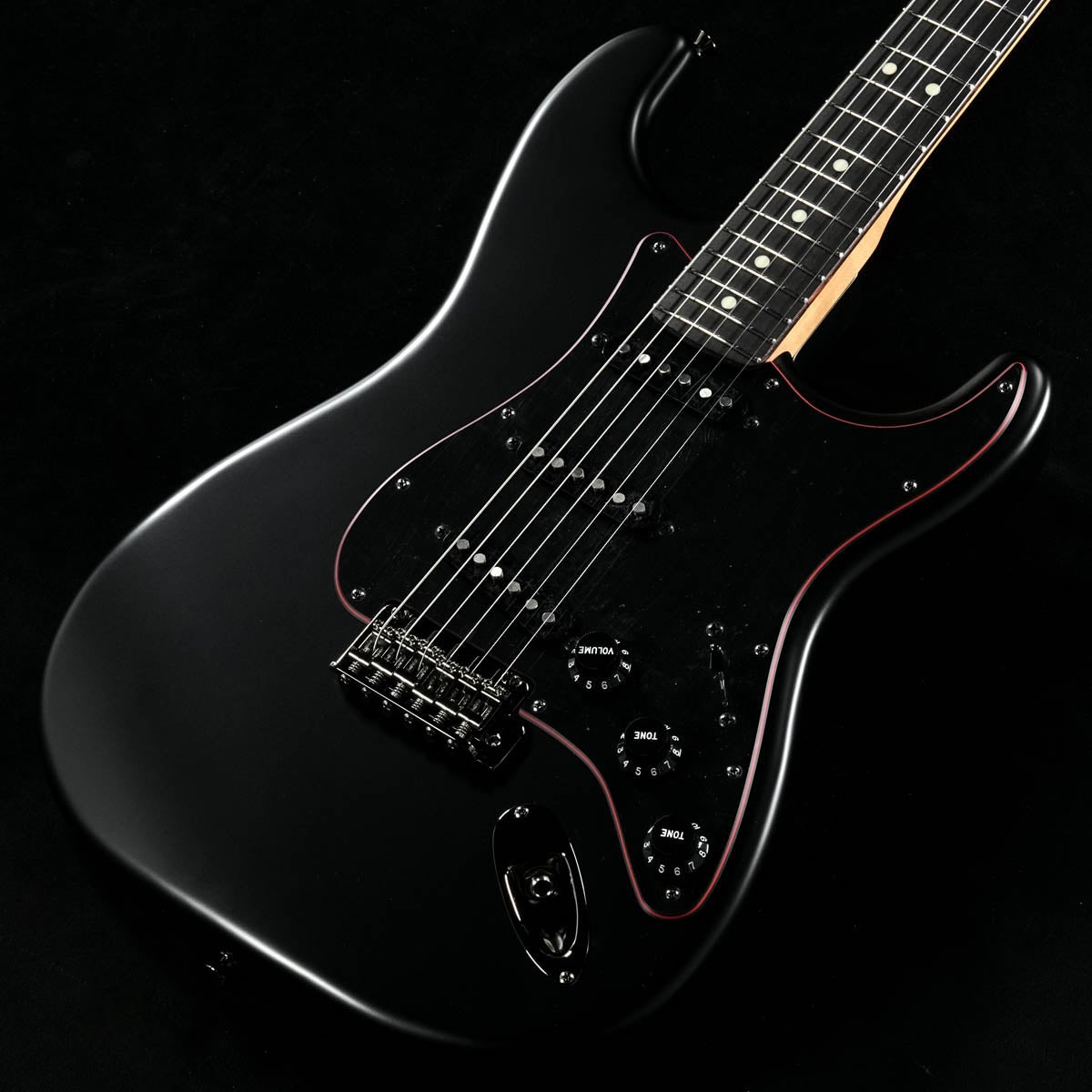 Fender / Made in Japan Limited Hybrid II Stratocaster Noir