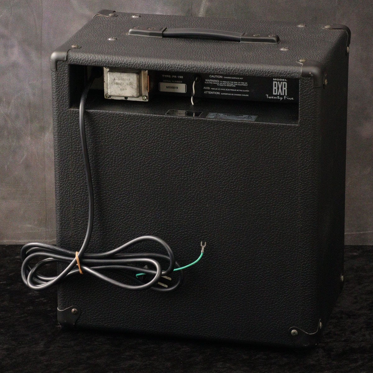 【美品】Fender BXR 25 ベースアンプ USA製 音出確認済 メンテ済 中古】 FENDER / BXR 25 【御茶ノ水本店】 | コンボアンプ | イシバシ楽器