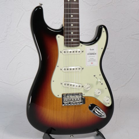 ストラトキャスタータイプ × FENDER MADE IN JAPAN × サンバースト)の 