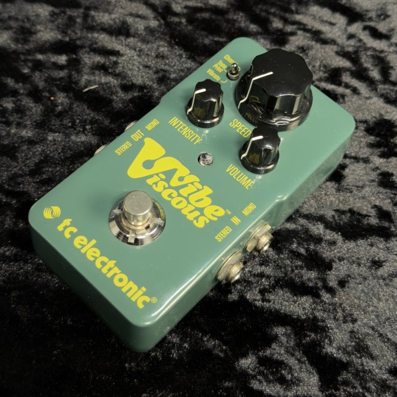 tc electronic Vibe Viscous ギターエフェクター TC ELECTRONIC/Viscous Vibe(ヴィスカス・ヴァイブ)のレビューと使い方