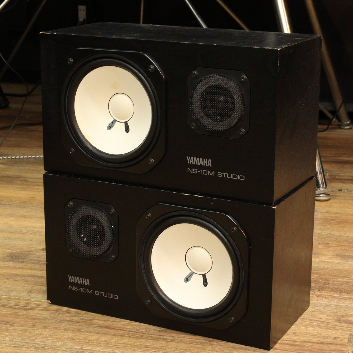 中古　ヤマハ YAMAHA モニタースピーカー 黒 NS-10M STUDIO YAMAHA【NS-10M】ヤマハ モニタースピーカー | オーディオ買取エイブイ