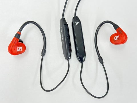 SENNHEISER ゼンハイザー / IE 100 PRO Wireless RED プロ用