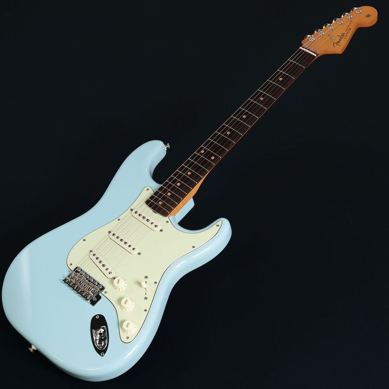 Fender (ストラトキャスタータイプ × ブルー 他2条件)の検索結果