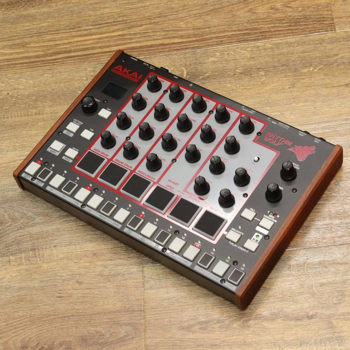 中古】 AKAI / Rhythm Wolf 【キーボードマート新宿】【新宿店