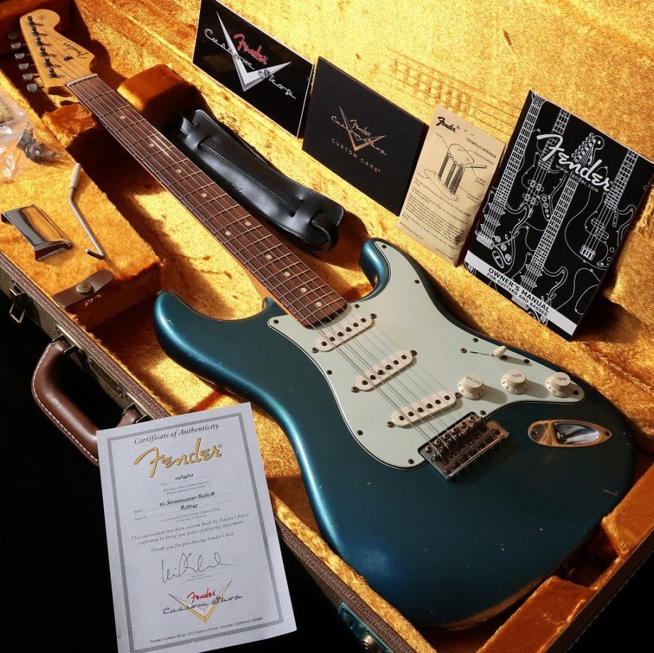 中古】Fender Custom Shop / Team Build Custom 1962 Stratocaster Old