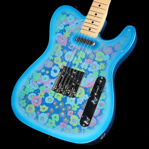 Fender / Made in Japan Limited Telecaster Maple Fingerboard Blue