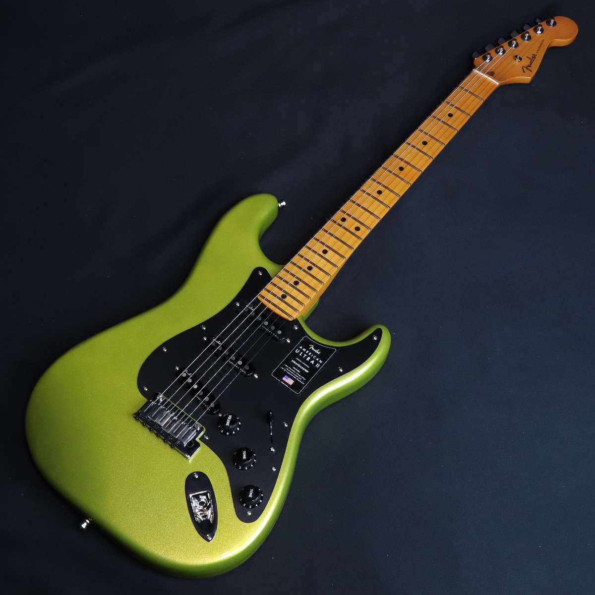 Fender / American Ultra II Stratocaster Maple Fingerboard Solar