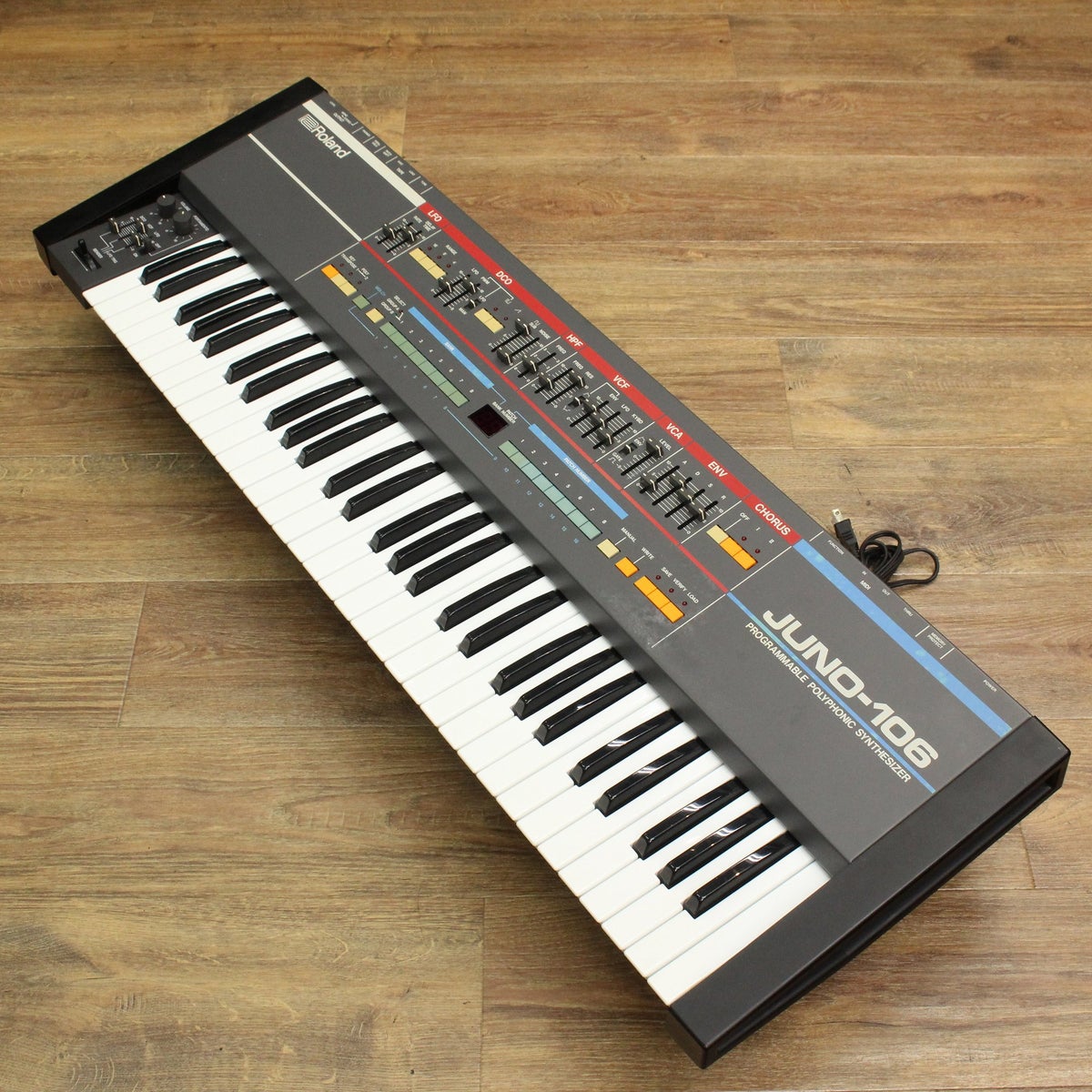 中古】 ROLAND / JUNO-106 【VINTAGE】 【キーボードマート新宿