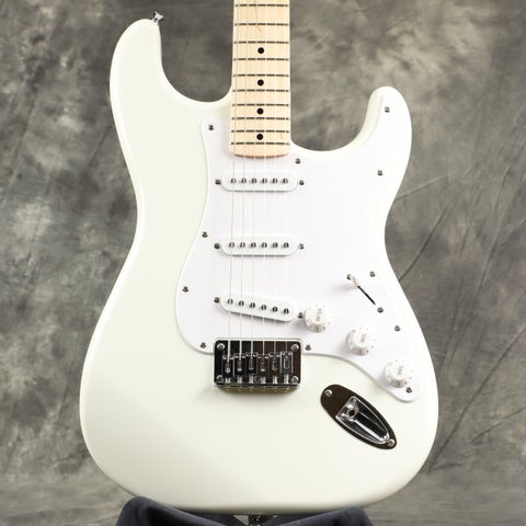 8 (ストラトキャスタータイプ × SQUIER BY FENDER × B＋：多少傷はある