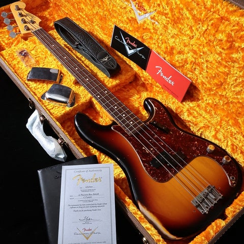 Fender (エレキベース × B＋：多少傷はあるが通常使用する用途において