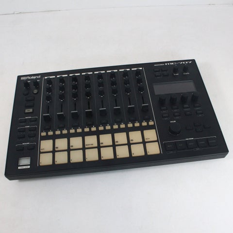 中古】ROLAND / MC-707 GrooveBox 【渋谷店】 | リズムマシン