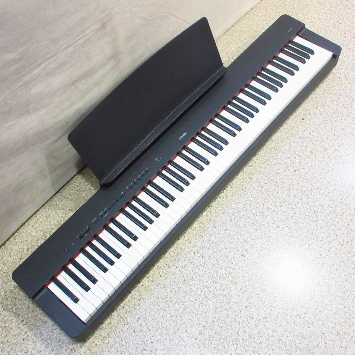 スタイリッシュ！！ヤマハ中古電子ピアノP115 2017年製 【公式通販】