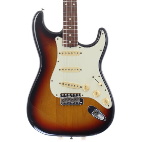 中古】Fender Japan / Stratocaster ST62-TX 3 Tone Sunburst 【心斎橋