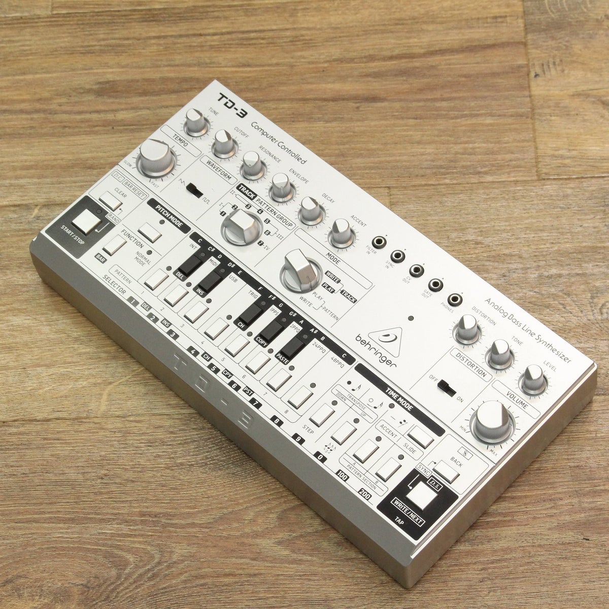 中古】 BEHRINGER / TD-3-SR 【キーボードマート新宿】【新宿店