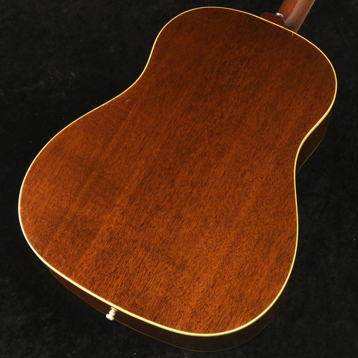 1967年製 ギブソンJ-50 ADJ ビンテージ　送料込み価格 1967年製 ギブソンJ-50 ADJ ビンテージ 送料込み価格 Gibson J-50 1967