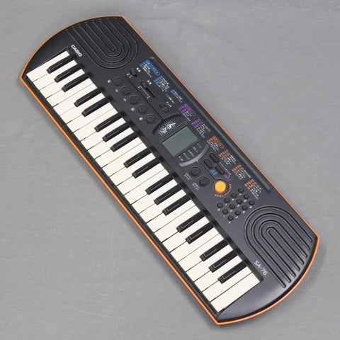 CASIO 電子キーボード　美品　76鍵盤 コンパクトサイズと迫力ある音を両立した76鍵盤の電子キーボード | CASIO