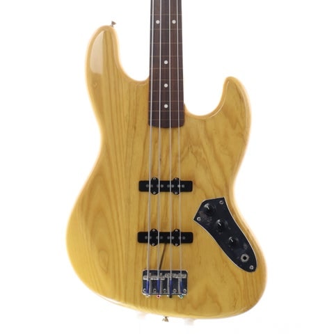 Jazz Bass (B＋：多少傷はあるが通常使用する用途において問題なし)の