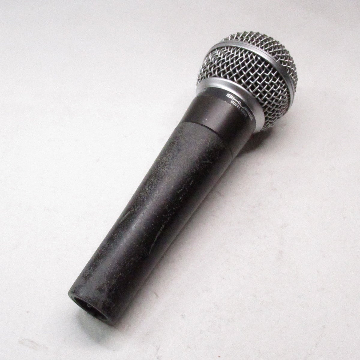 SHURE SM58 ビンテージ、ポルシェロゴ。動作品ですがキズありです。 SHURE - ☆希少品 SHURE SM58 ポルシェロゴ USA ダイナミックマイクの