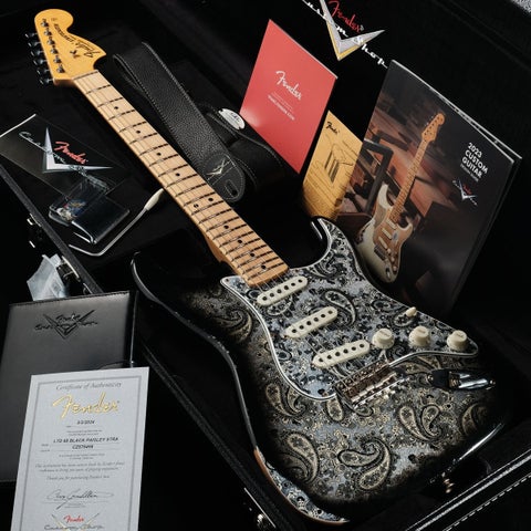 ストラトギターコピーモデル　レリック仕様 Fender Custom Shop / Limited Edition 1968 Paisley Stratocaster